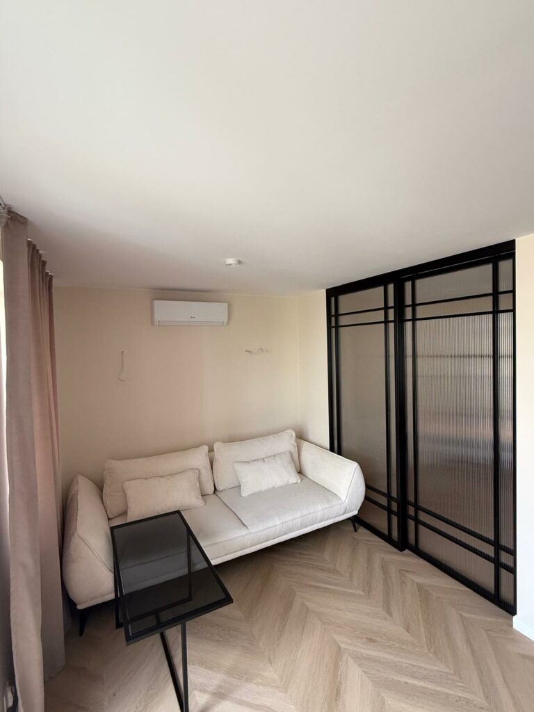 WhatsApp Image 2025-10-02 at 14.35.23 (1)